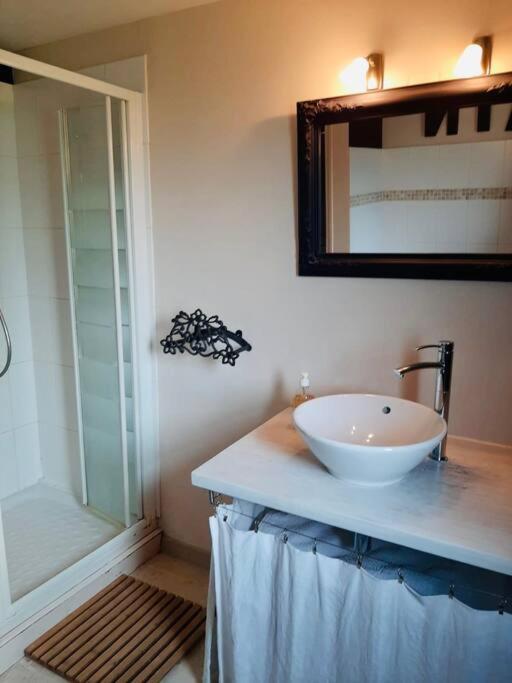 Maison Vendeenne A 5 Min Du Bord De Mer Saint-Hilaire-la-Forêt Extérieur photo
